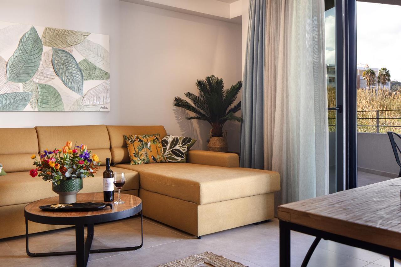 Lines Concept Accommodation Ретимно Экстерьер фото