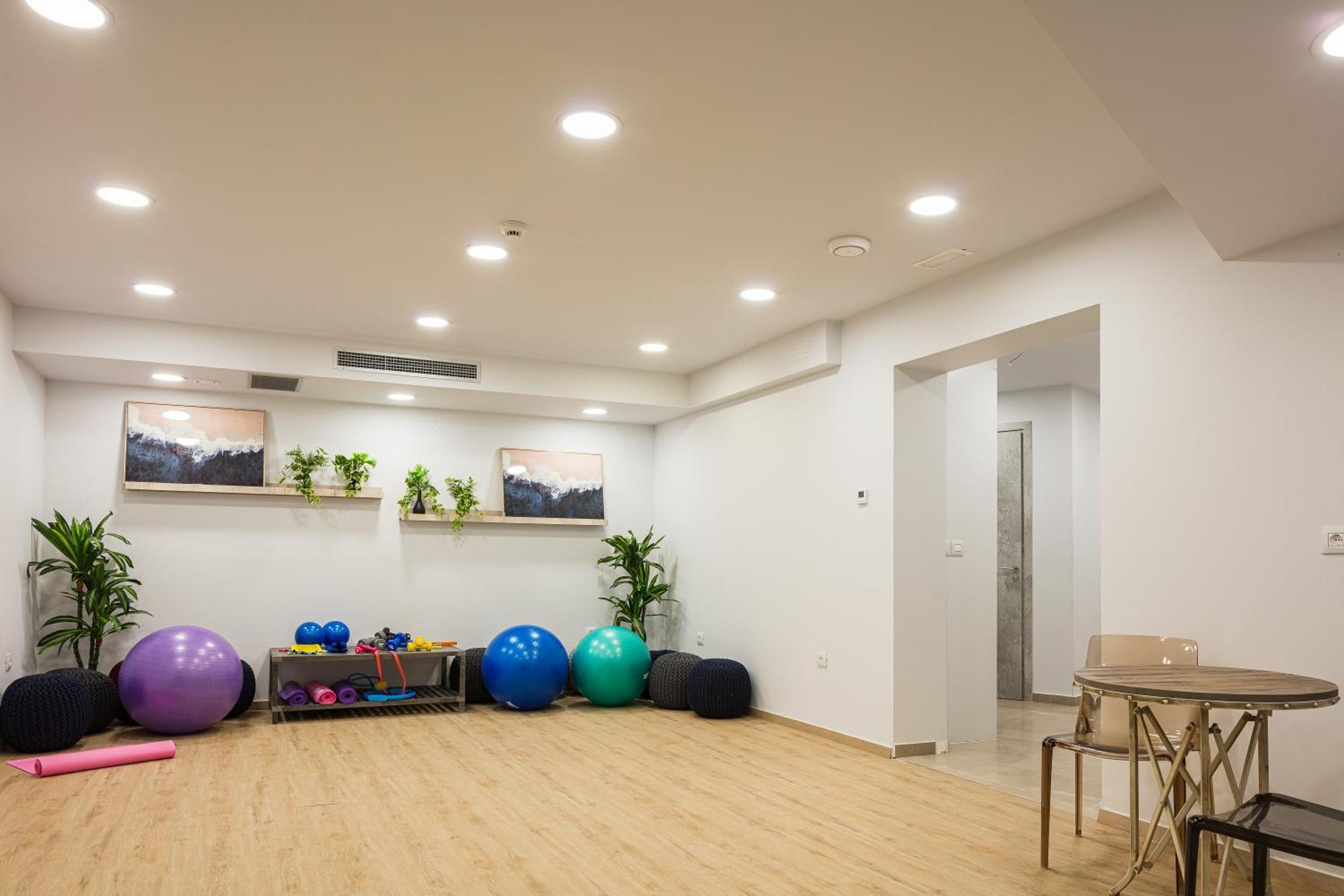 Lines Concept Accommodation Ретимно Экстерьер фото