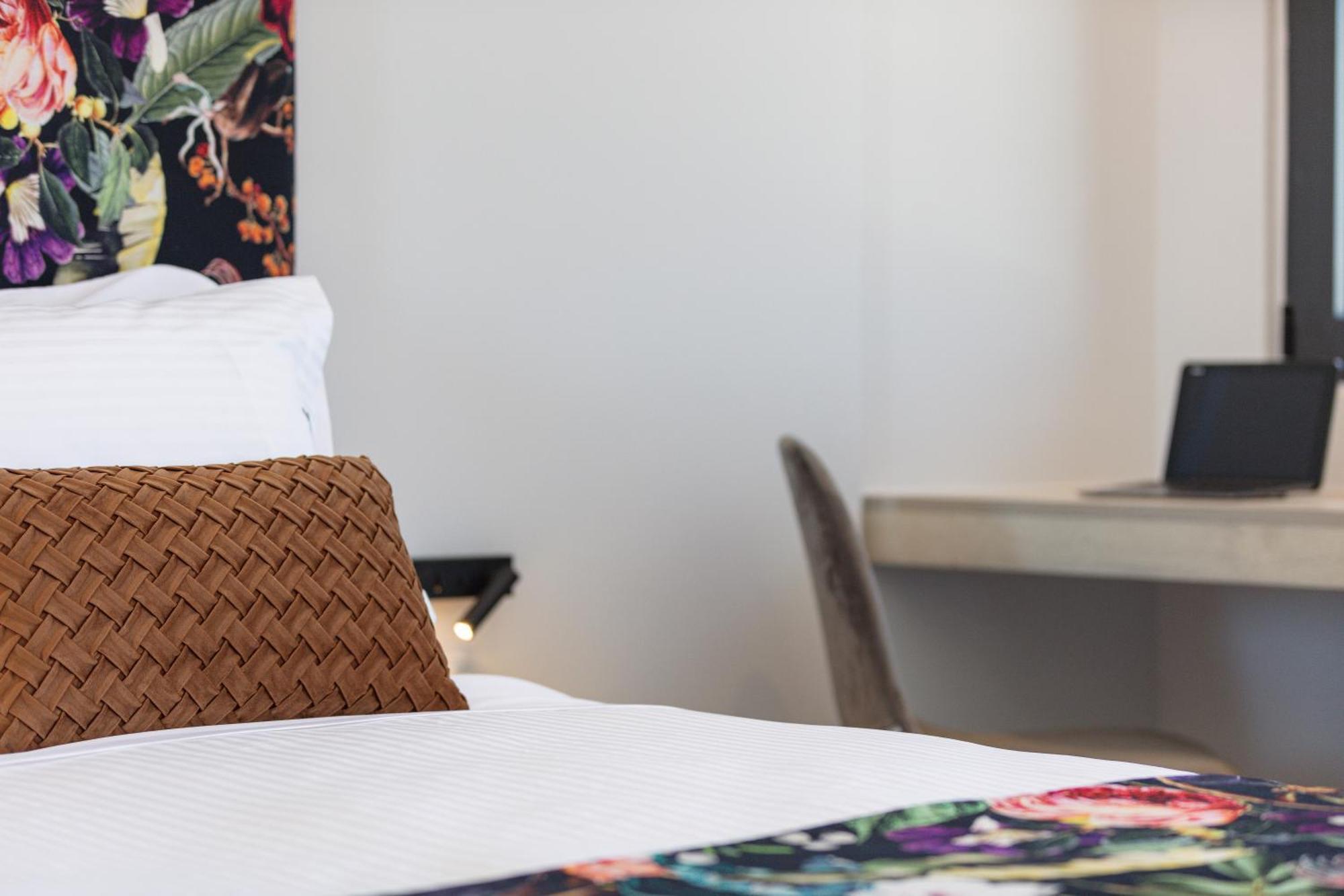 Lines Concept Accommodation Ретимно Экстерьер фото