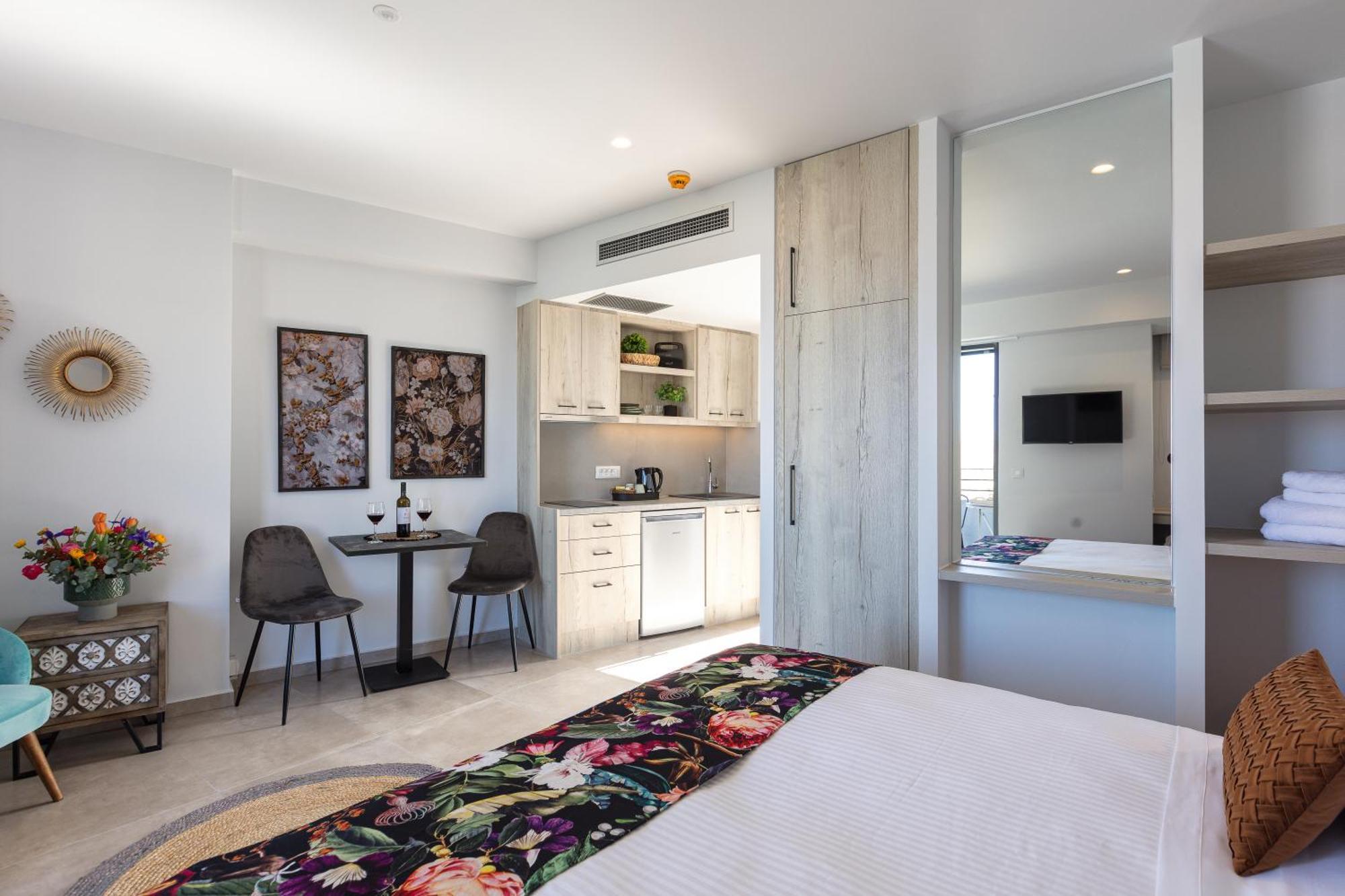 Lines Concept Accommodation Ретимно Экстерьер фото